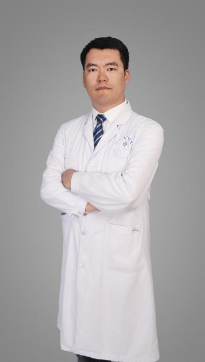 吕苏龙