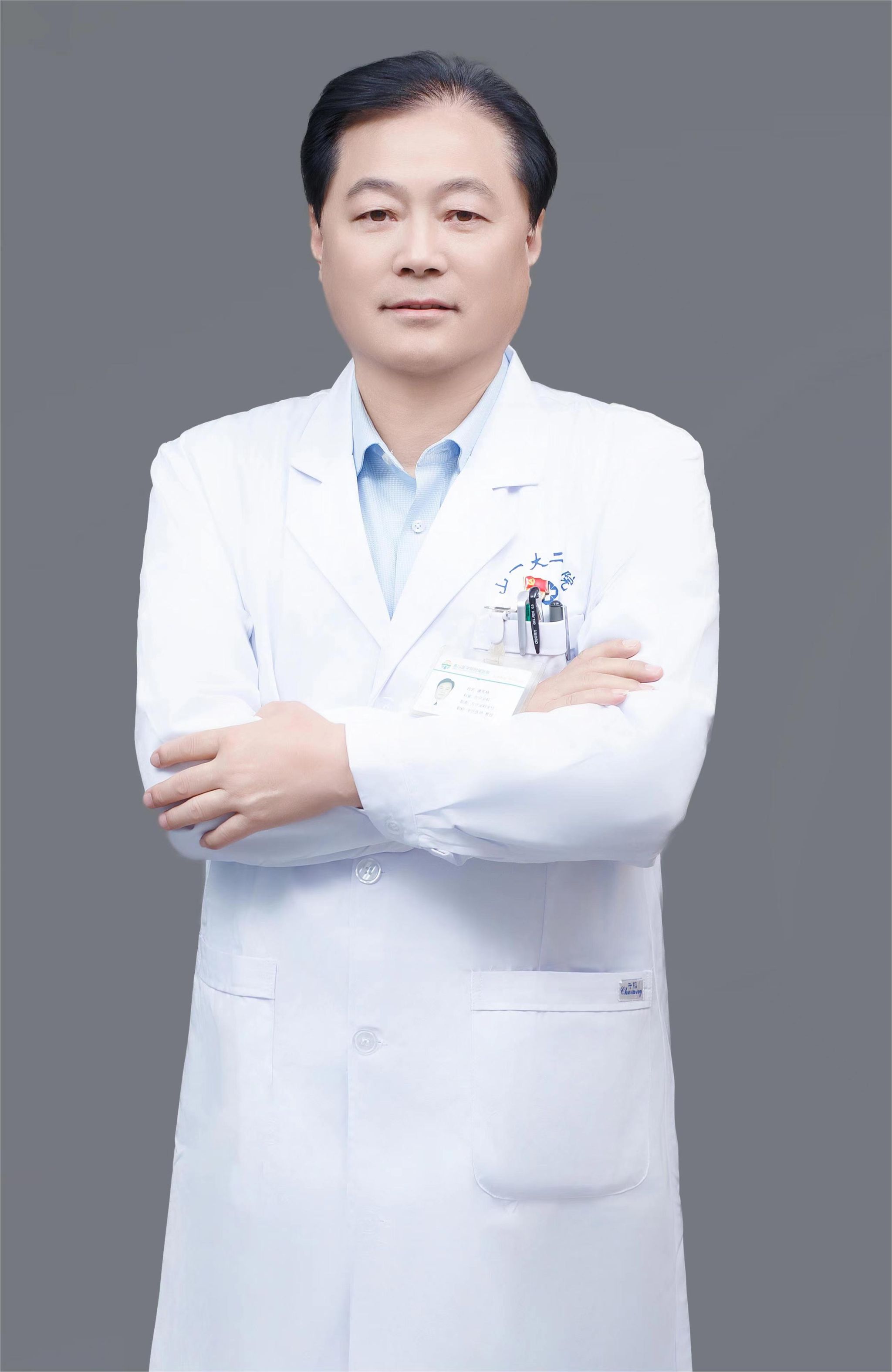 唐先格